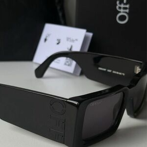 Off-White Black Milano Sunglasses